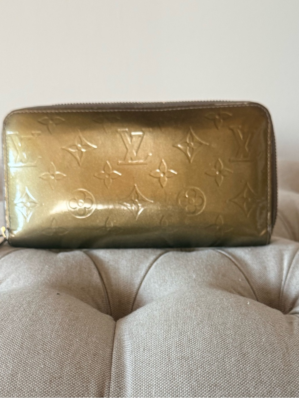 Louis Vuitton Vernis Zippy Wallet Vert Bronze Metallic Gold Monogram - Picture 2 of 15